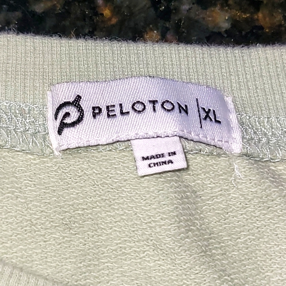 XL PELOTON 100% Cotton Crew Neck French Terry Heart Mint Green Sweatshirt - Picture 9 of 9
